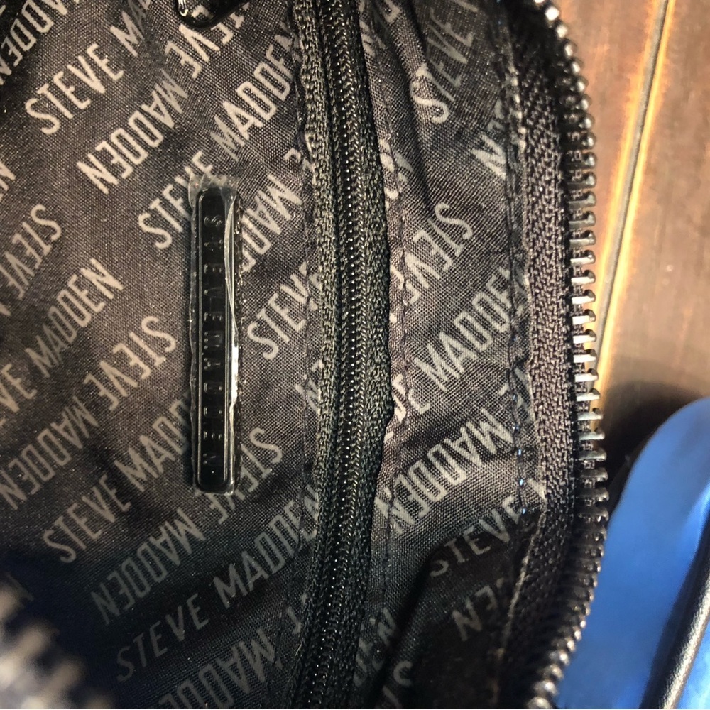 NWT Steve Madden BVital Cross Body Bag - Picture 6 of 9